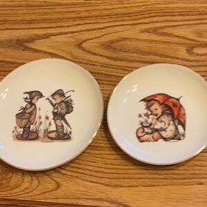 MJ HUMMEL PLATES